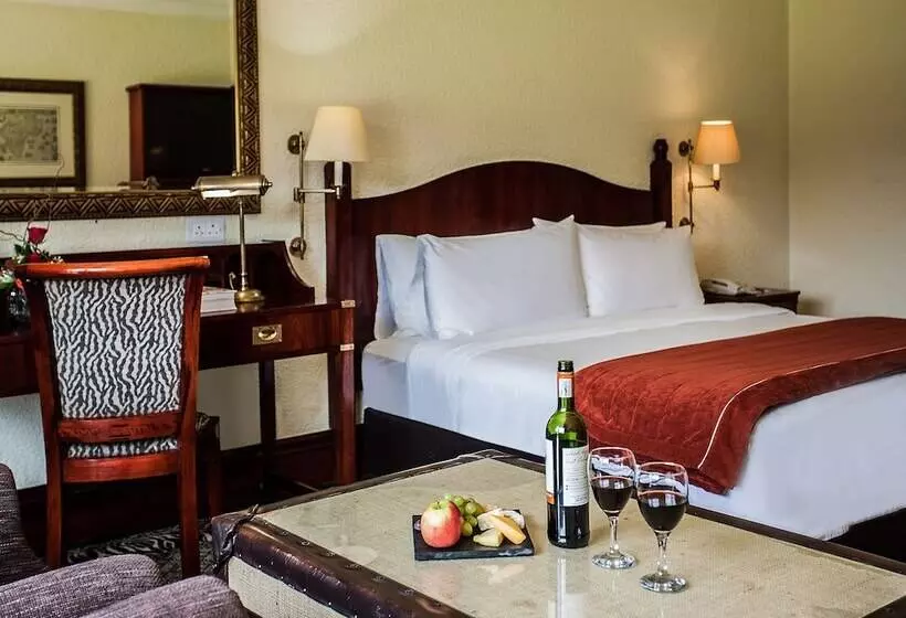 اتاق کلاب, Avani Gaborone Resort & Casino