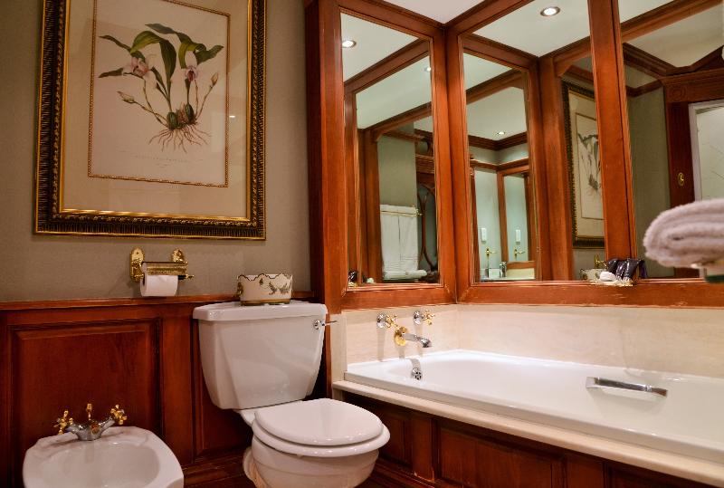 スイート, Avani Gaborone Resort & Casino