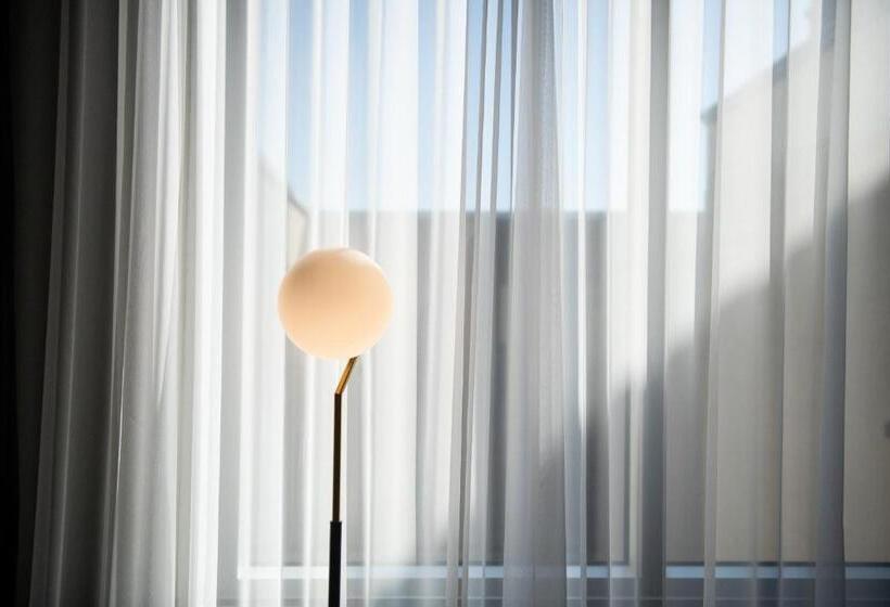 디럭스 룸, Chicoutimi, Affilié à Hyvi