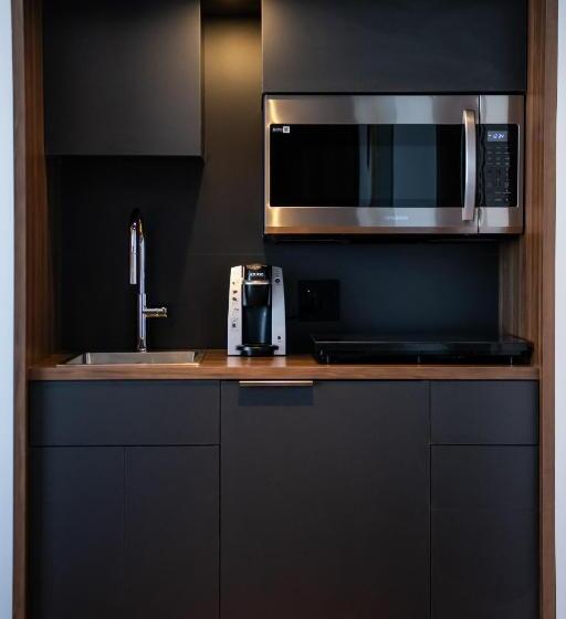 디럭스 룸 킹사이즈 침대, Chicoutimi, Affilié à Hyvi