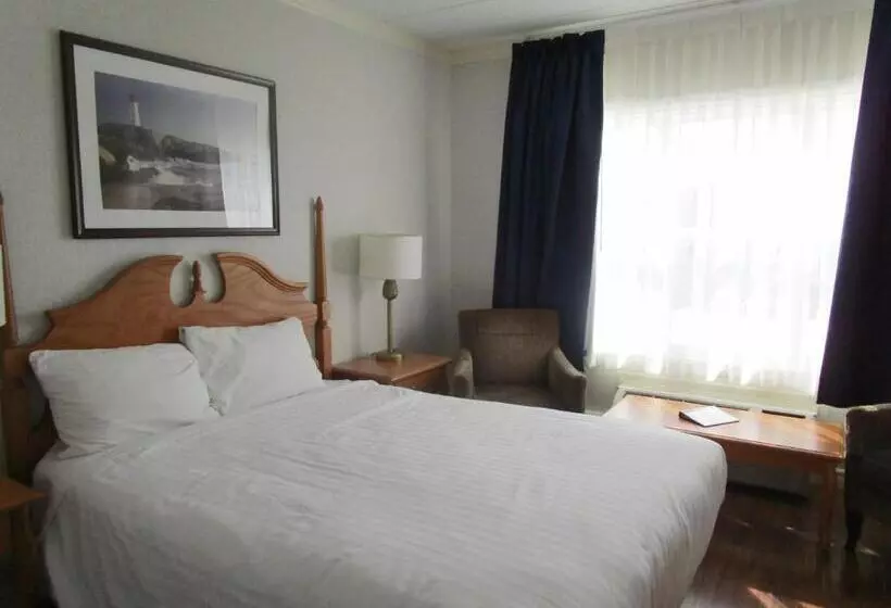スタンダードルーム, Claymore Inn And Suites