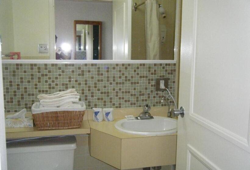 スーペリアールーム, Claymore Inn And Suites