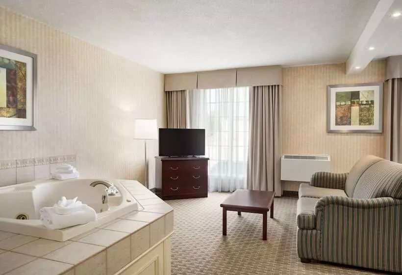 سوییت, Days Inn By Wyndham Brantford