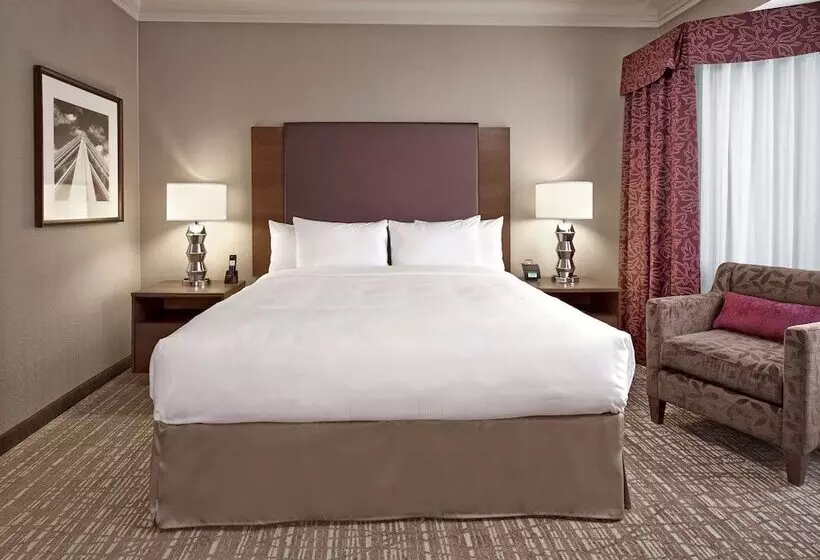سوییت, Doubletree By Hilton Hotel West Edmonton