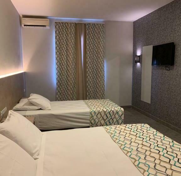 디럭스 4인 룸, Grand Carima Resort & Convention Center