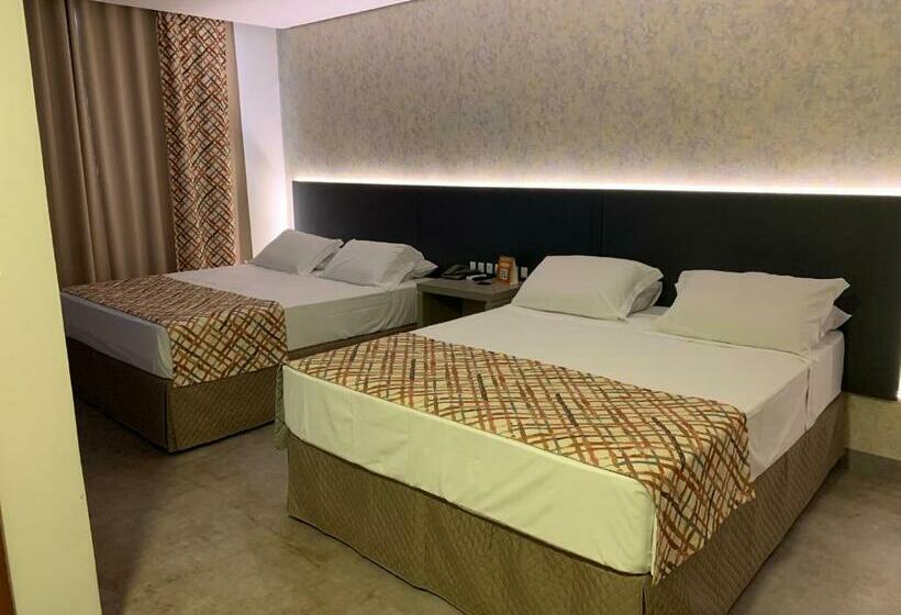 디럭스 4인 룸, Grand Carima Resort & Convention Center