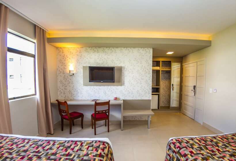 디럭스 4인 룸, Grand Carima Resort & Convention Center