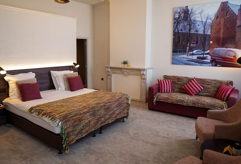Номер Deluxe, Gravensteen