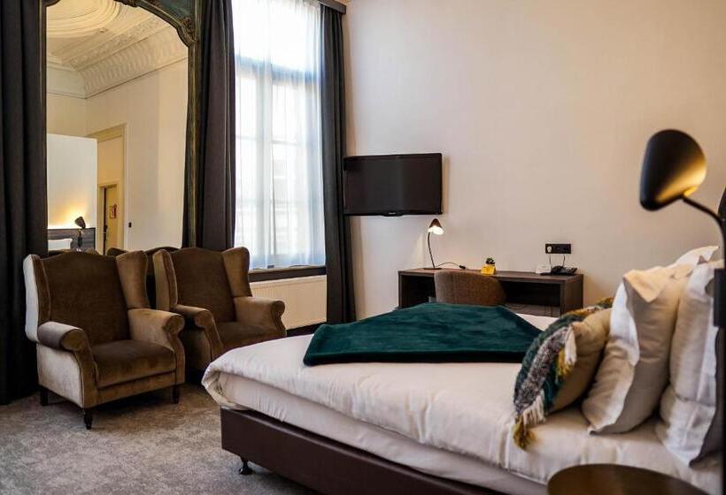 デラックスルーム, Gravensteen