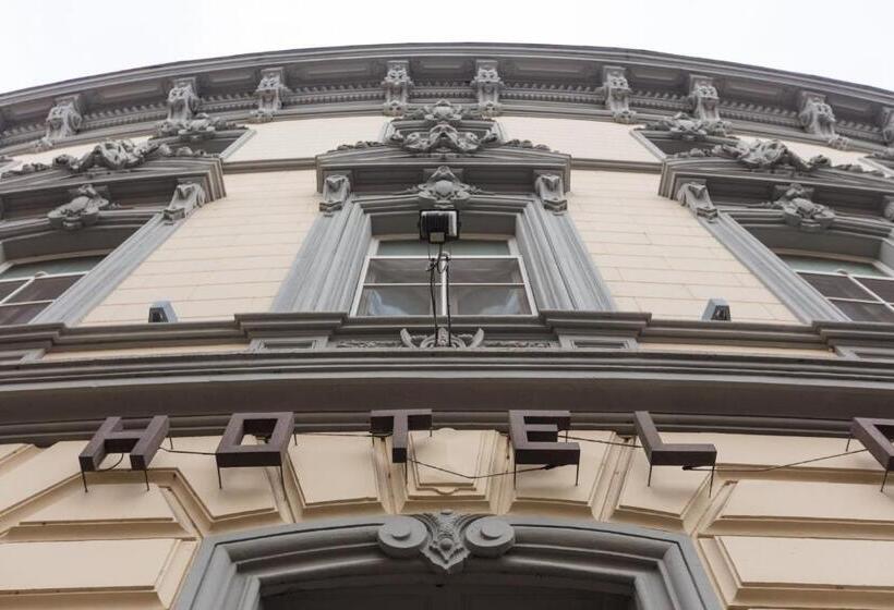 エコノミールーム, Gravensteen