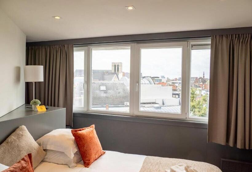 スタンダード4人部屋, Gravensteen