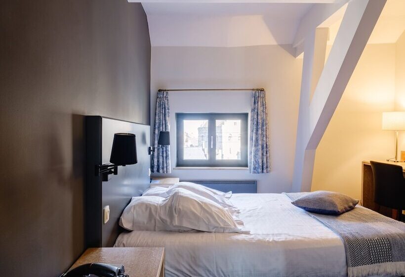 スタンダードトリプルルーム, Gravensteen