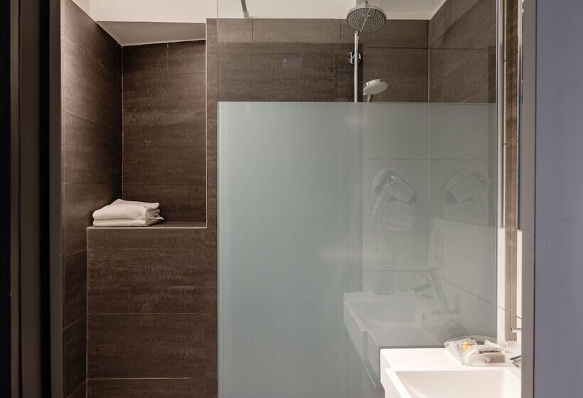 スタンダード4人部屋, Gravensteen