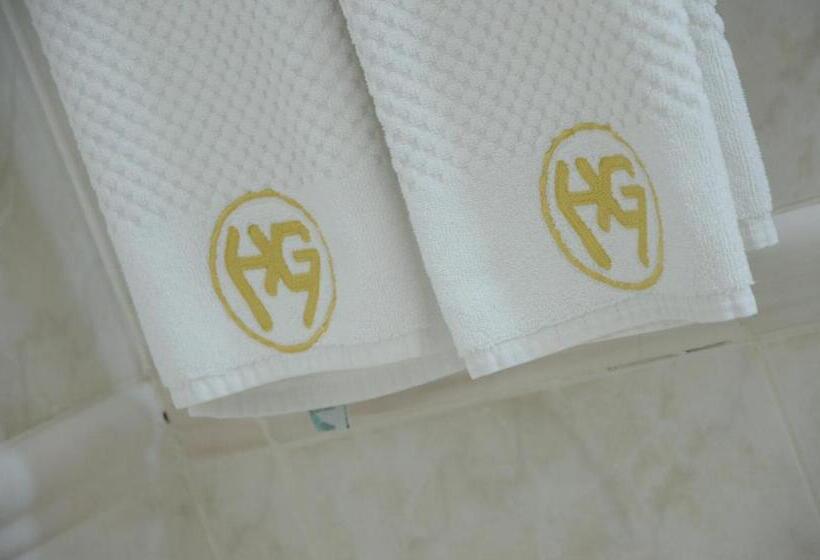 标准间内部标间, Guarany