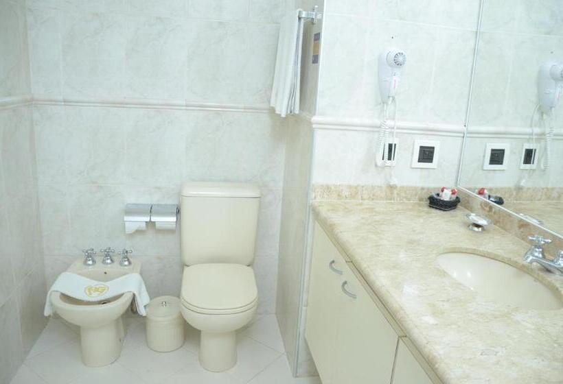 标准间内部标间, Guarany