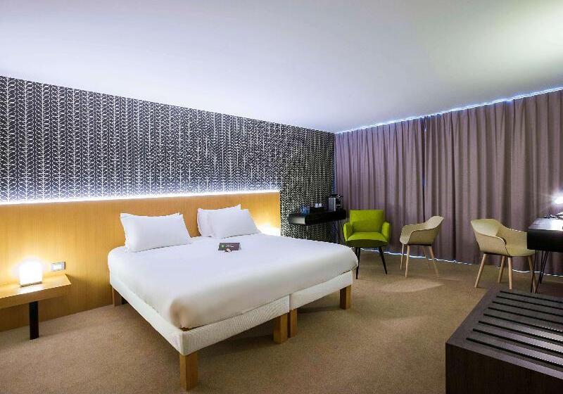 جناح جونيور, Ibis Styles Kortrijk Expo