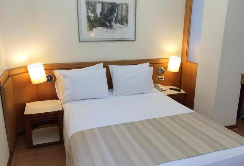 اتاق استاندارد چهار تخته, Nikkey Palace