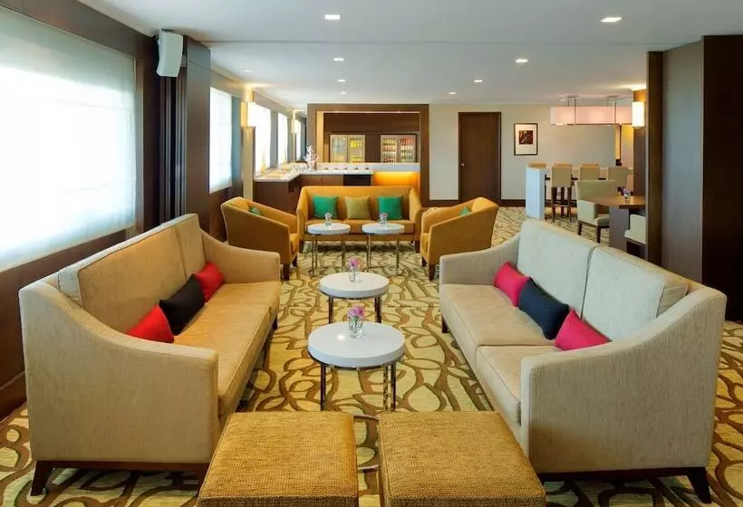 اتاق کلاس بیزنس, Radisson Hotel Brunei Darussalam