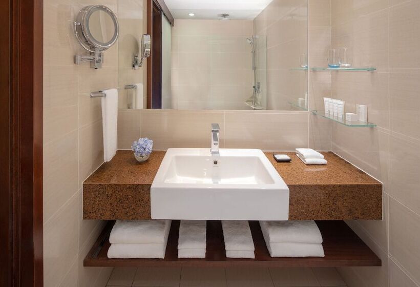 سوییت, Radisson Hotel Brunei Darussalam