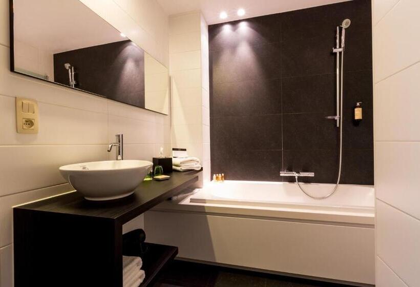 高级大房间, Royal