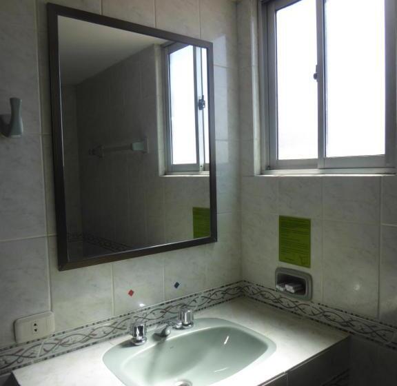 اتاق لوکس سه تخته, Sagarnaga