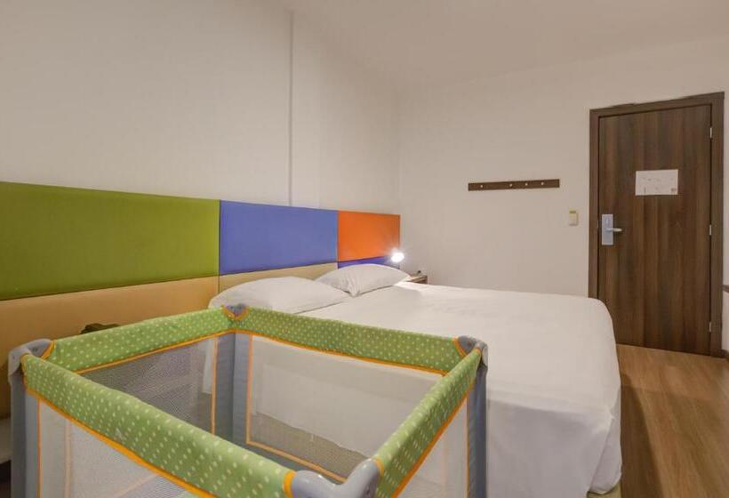 スーペリアールーム, Slim Joinville By Slaviero Hoteis