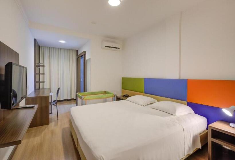 スーペリアールーム, Slim Joinville By Slaviero Hoteis