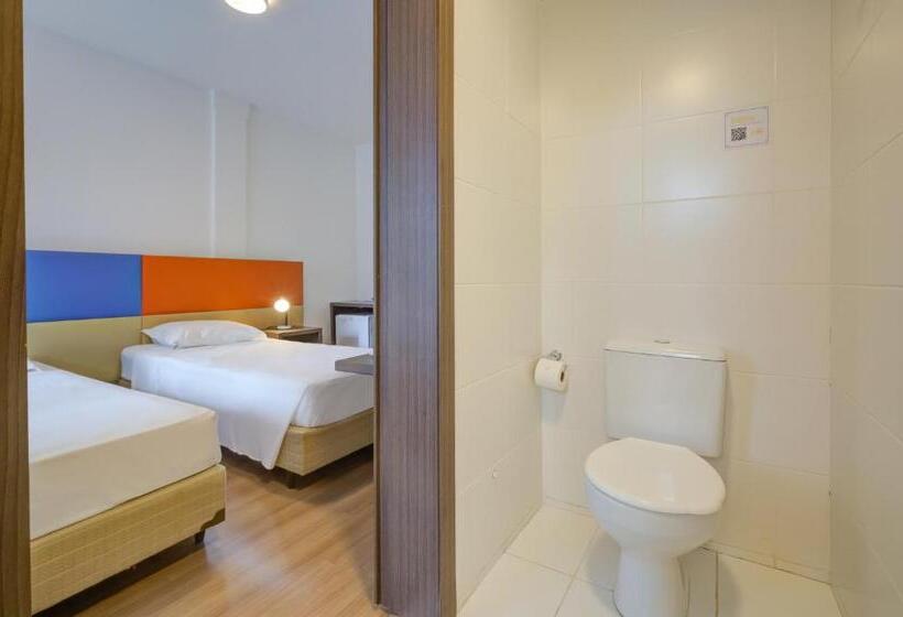 スーペリアトリプルルーム, Slim Joinville By Slaviero Hoteis