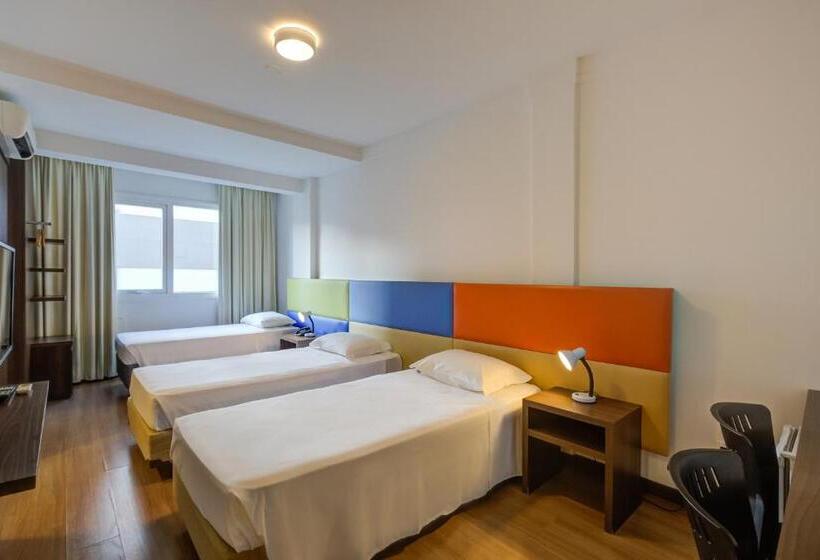 スーペリアトリプルルーム, Slim Joinville By Slaviero Hoteis