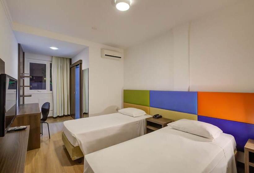 スーペリアールーム, Slim Joinville By Slaviero Hoteis