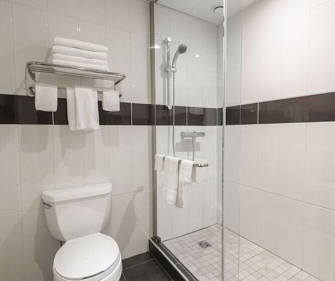 اتاق استاندارد, & Suites Le Dauphin Drummondville