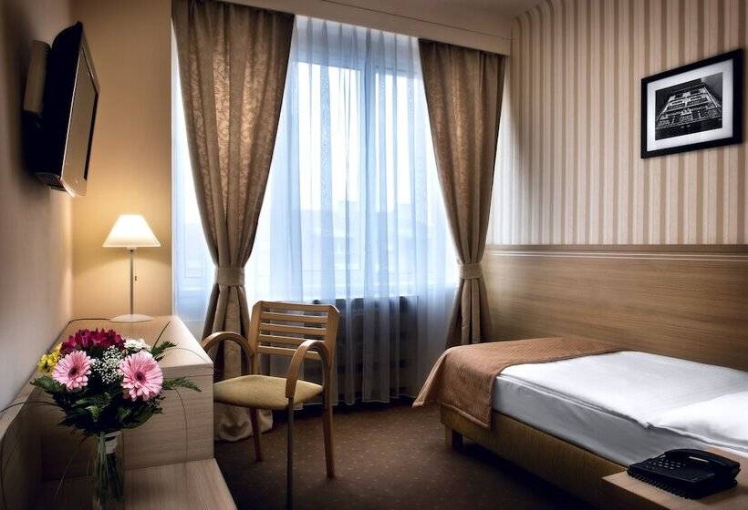 اتاق استاندارد یک نفره, Tatra