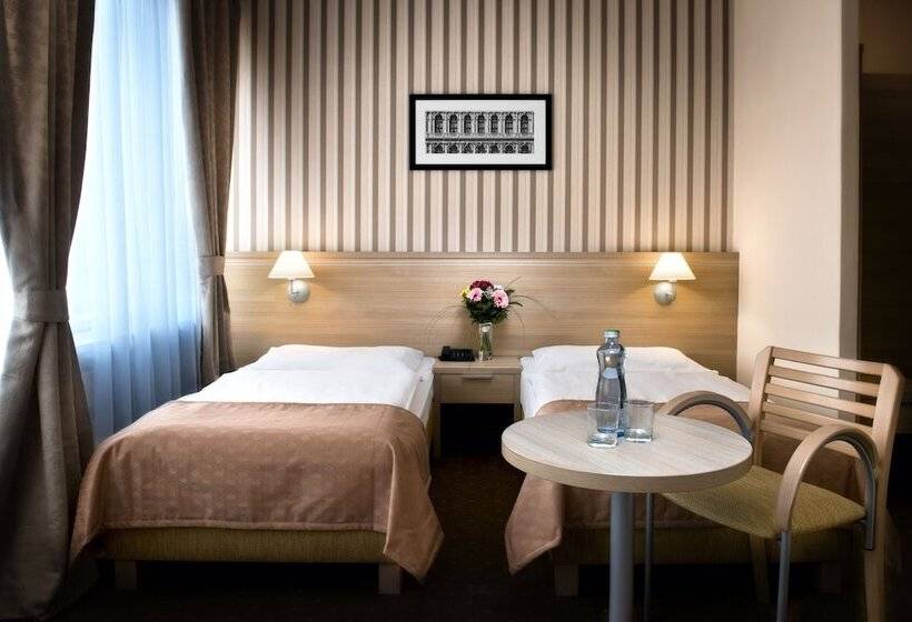 اتاق استاندارد, Tatra