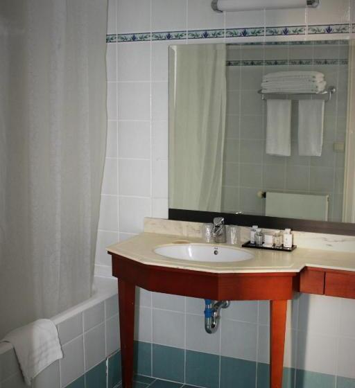 Классический Номер, Thermae Palace