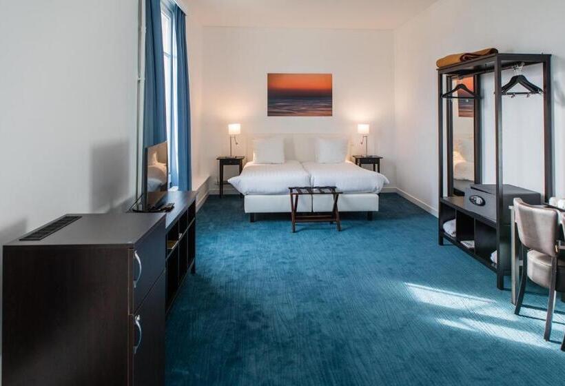 Классический Номер, Thermae Palace