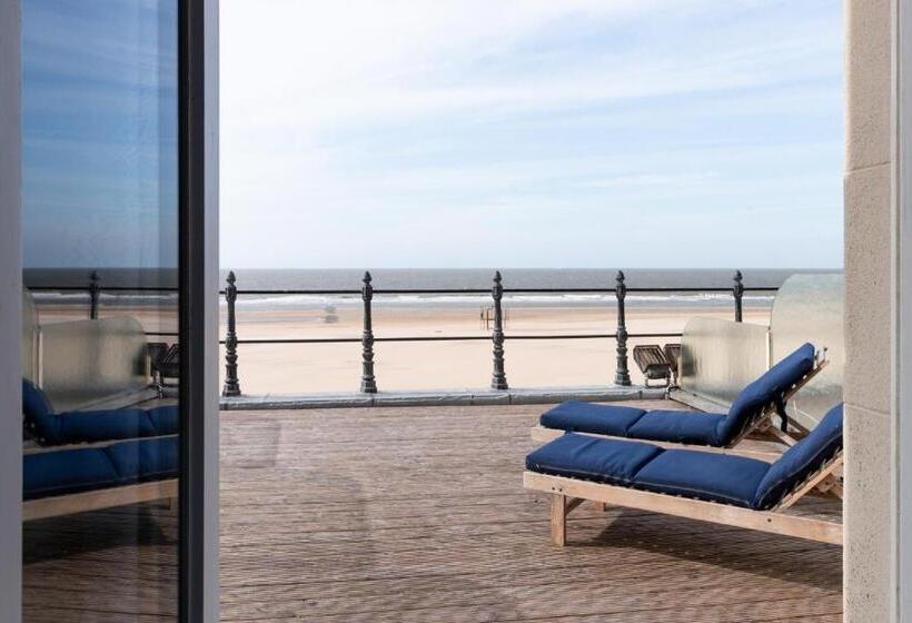 Номер Superior Вид на Море, Thermae Palace