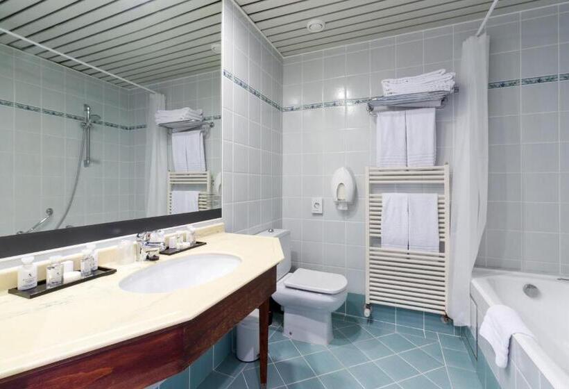 Трехместный Номер Классика, Thermae Palace