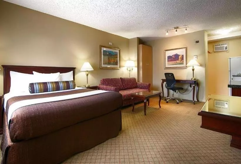 スイート, Travelodge By Wyndham Abbotsford Bakerview