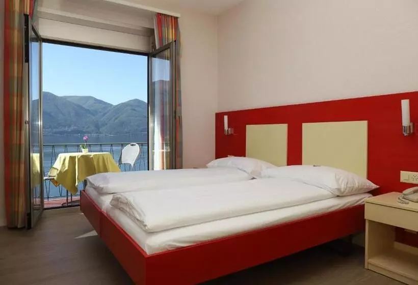 Habitación Estándar Vista Lago, Arancio