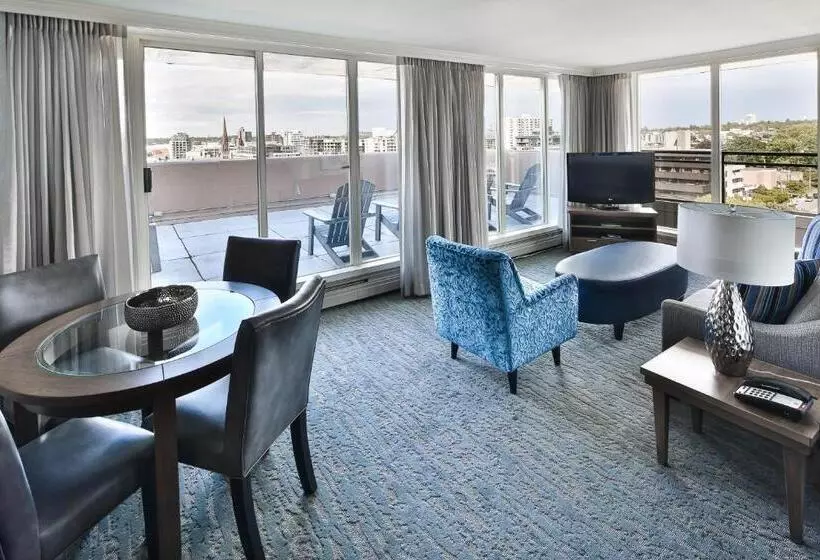 سوئیت 2 خوابه, Chateau Victoria Hotel & Suites