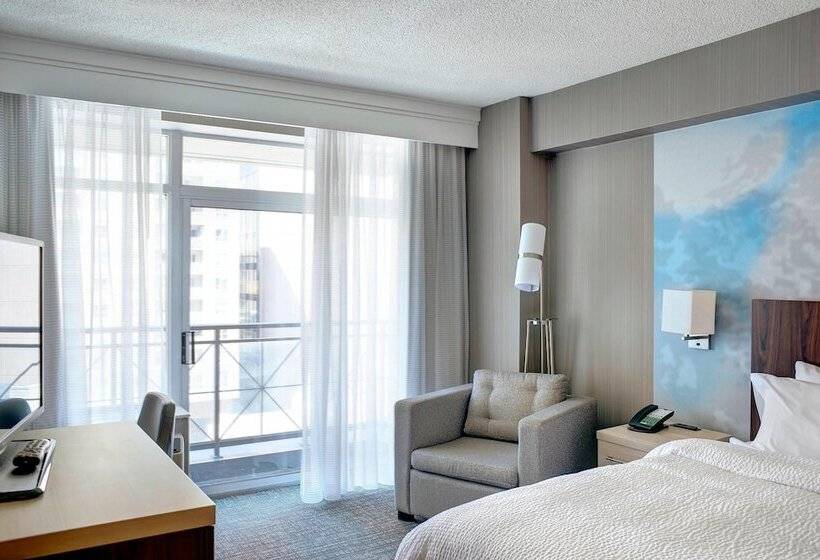 Номер Стандарт Двуспальная Кровать, Courtyard By Marriott Toronto Downtown