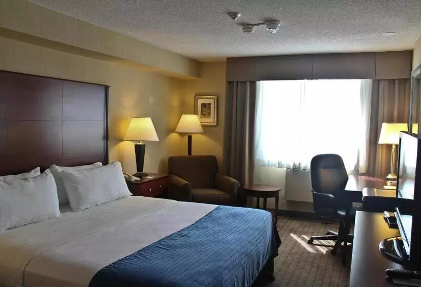 デラックスルーム, Holiday Inn & Suites Winnipeg Downtown, An Ihg