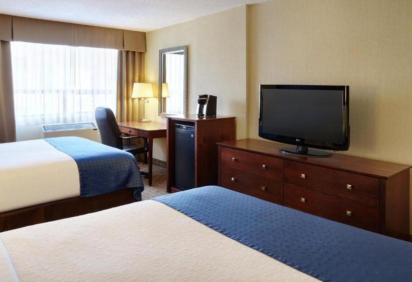 スタンダード４人部屋, Holiday Inn & Suites Winnipeg Downtown, An Ihg