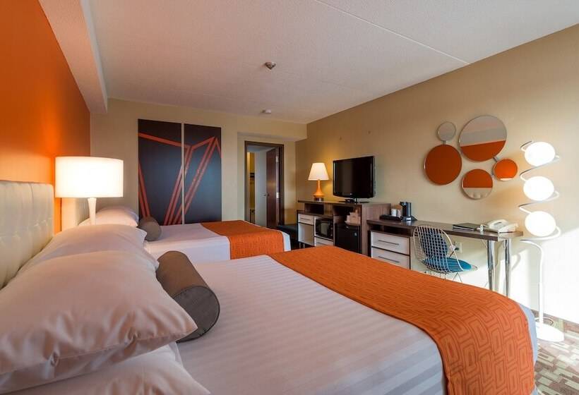 غرفه قياسيه سريرين مزدوجين, Howard Johnson Plaza By Wyndham By The Falls Niagara Falls