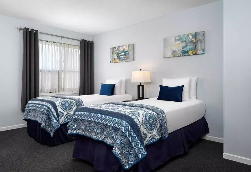 سوییت خانوادگی, Huntingdon Hotel And Suites