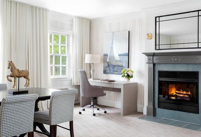 디럭스 룸, Manoir Hovey, Relais & Châteaux