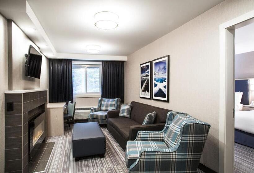 جناح ديلوكس, Mountaineer Lodge