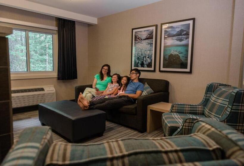 Люкс Повышенной Комфортности, Mountaineer Lodge