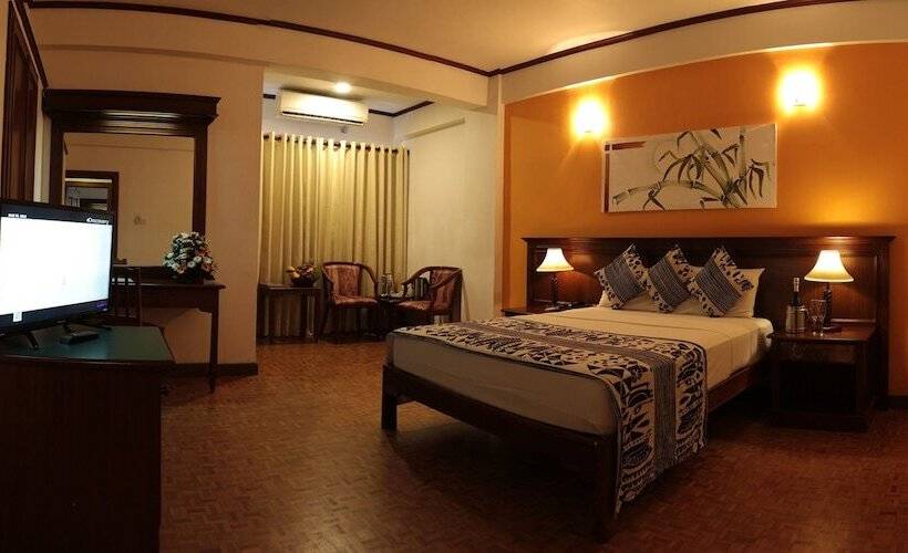 豪华房间, Sapphire