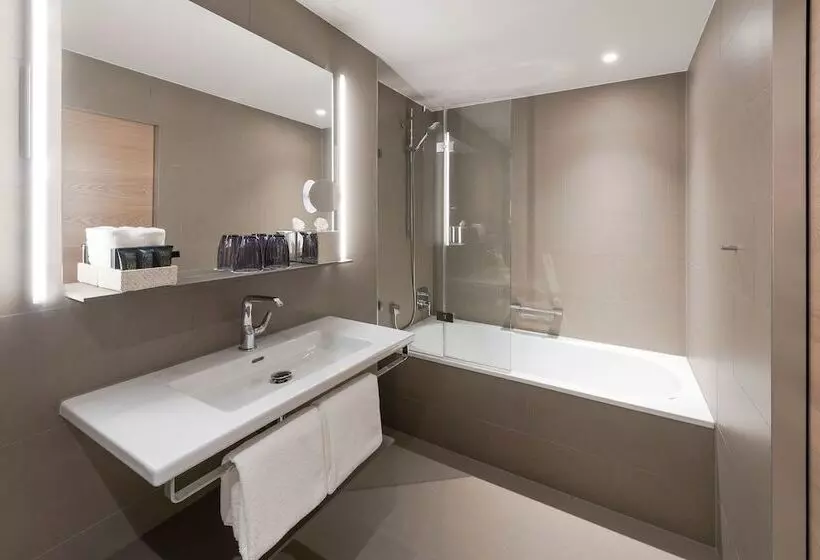Chambre Confort, Savoy